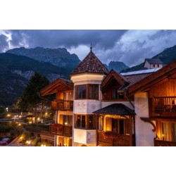 Du Lac Vital Mountain Hotel
