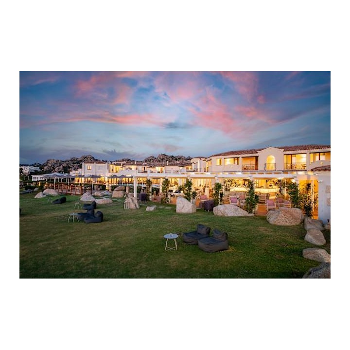 Mangia's Santa Teresa Sardinia, Curio Collection by Hilton