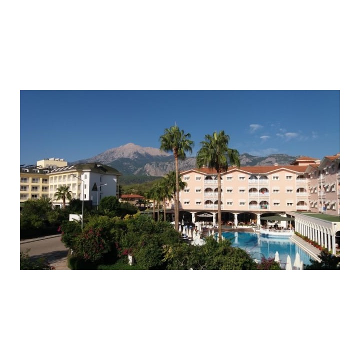 Hotel Zena Resort