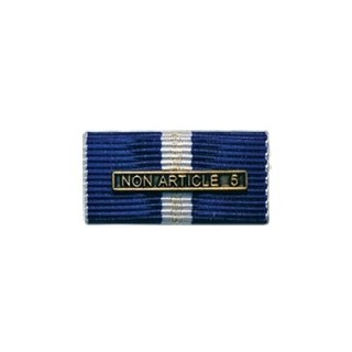Ordensspange NON ARTICLE 5 bronze