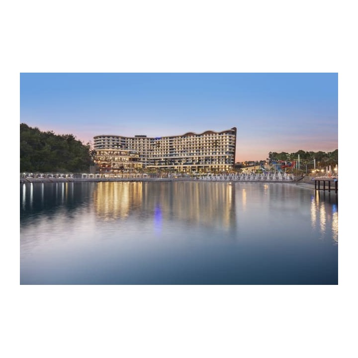 Mylome Luxury Hotel & Resort