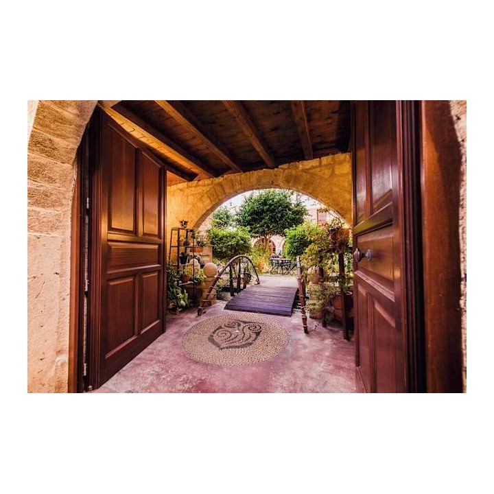 Avalon Boutique Hotel