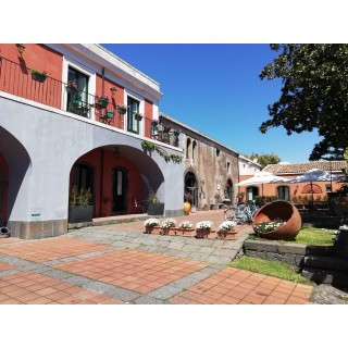Hotel Etna