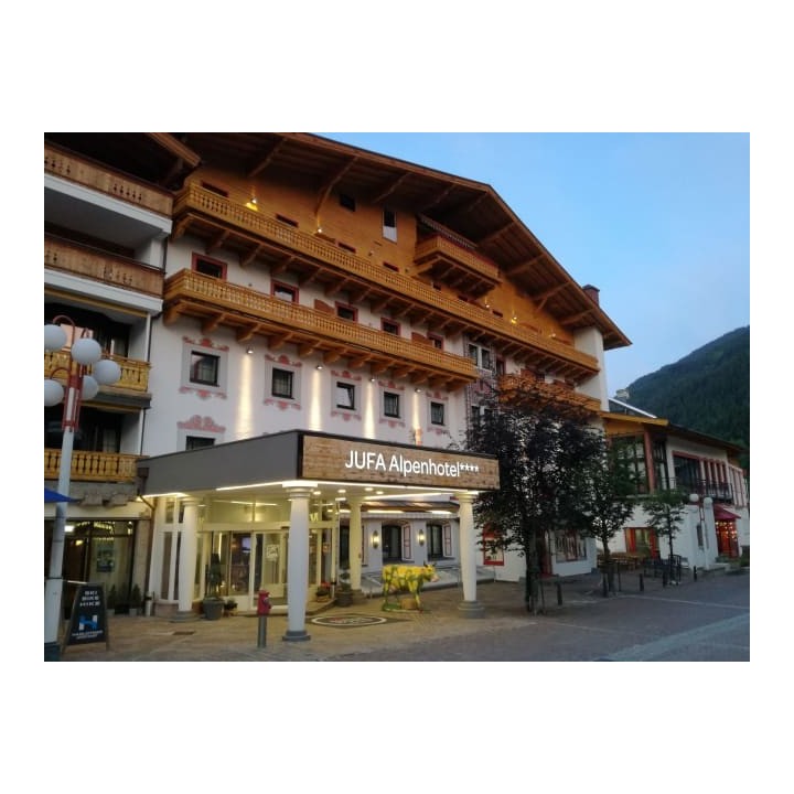 JUFA Alpenhotel Saalbach