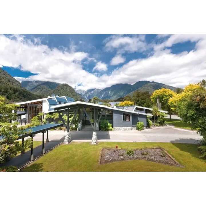 Scenic Hotel Franz Josef Glacier