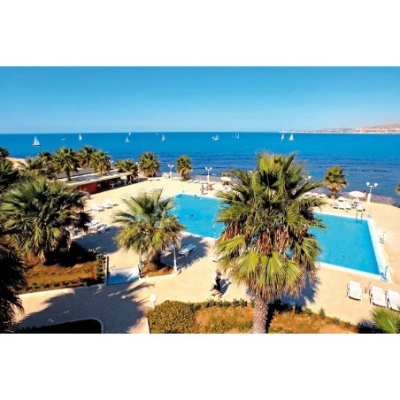 Dioscuri Bay Palace
