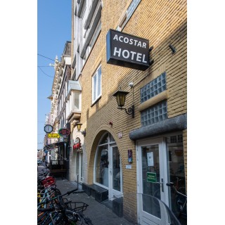 Acostar Hotel