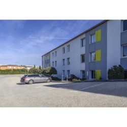 B&B Hôtel ORANGE - Échangeur A7 A9