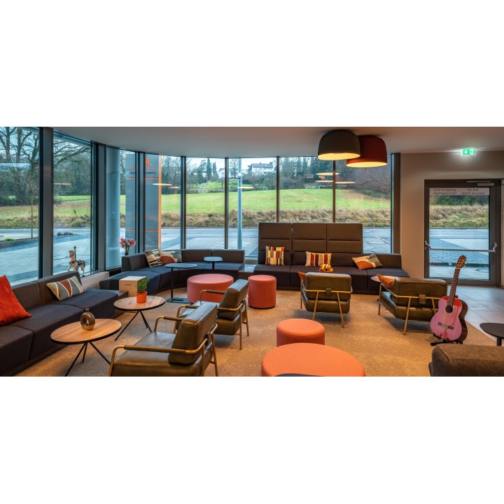 LOGINN Hotel Stuttgart Zuffenhausen