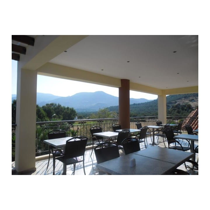 Hotel Alma Beach
