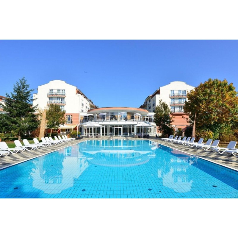 The Monarch Hotel