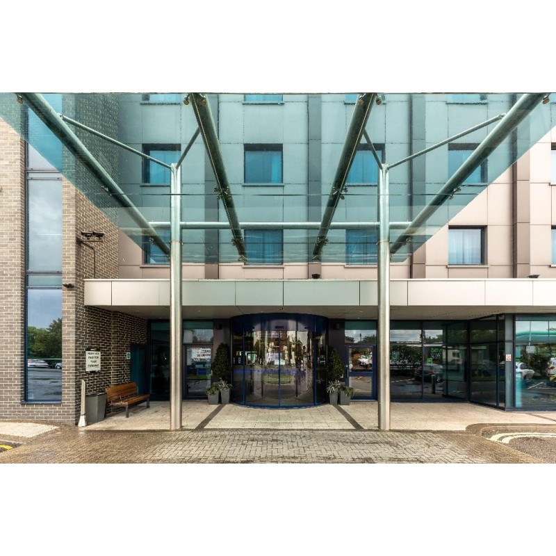 Holiday Inn Express London Heathrow T5
