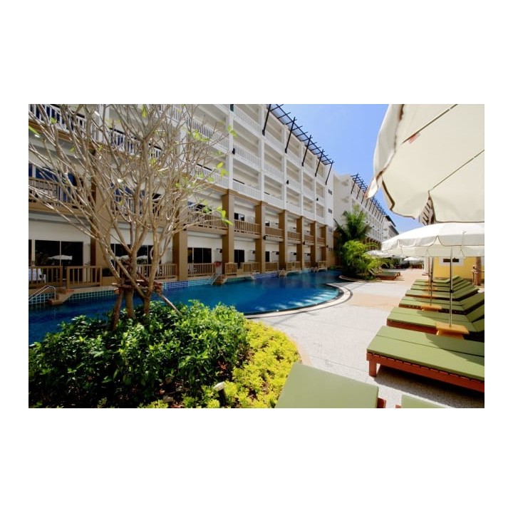 Kata Sea Breeze Resort