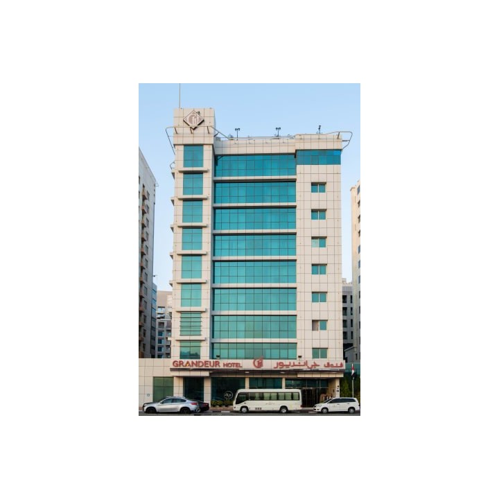Grandeur Hotel