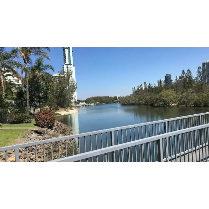 Contessa Holiday Apartments