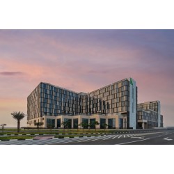 Holiday Inn Dubai Al-Maktoum Airport by IHG