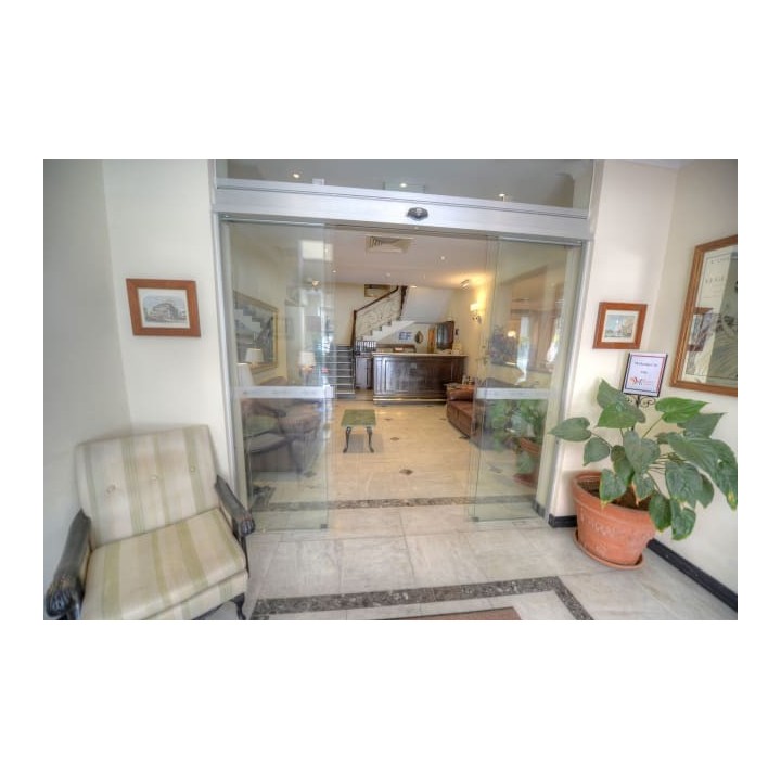 Allegro Hotel