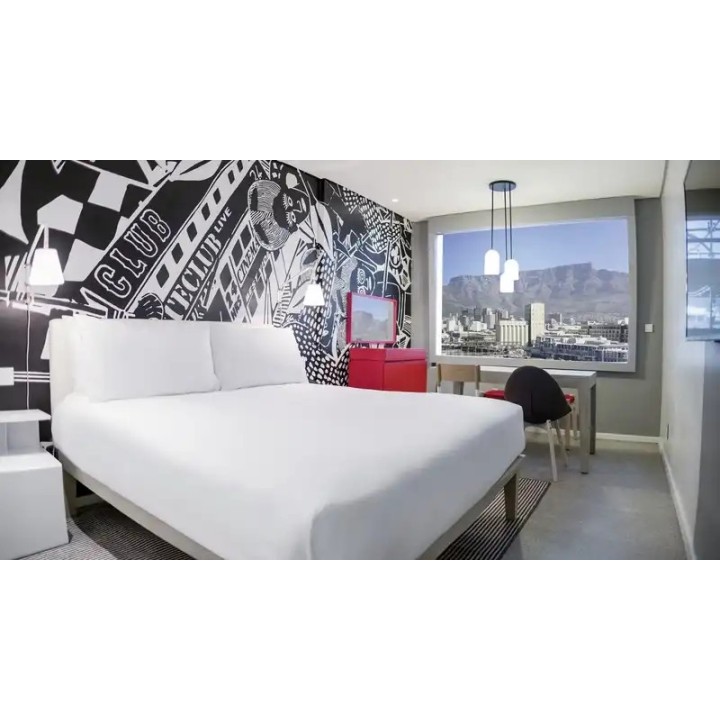 Radisson Red Cape Town