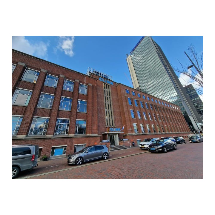 ClinkNOORD - Hostel