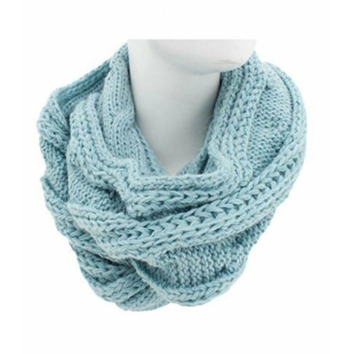 Loop Schal » Winter Damenschal » Strickschal » Damen Schal mit Strickmuster - Hellblau