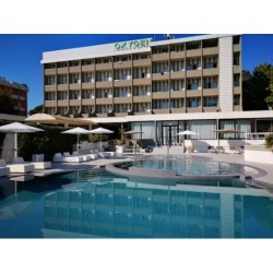 Oxygen Lifestyle Hotel