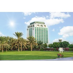 Hotel Holiday International