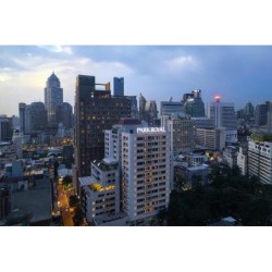 Phachara Suites