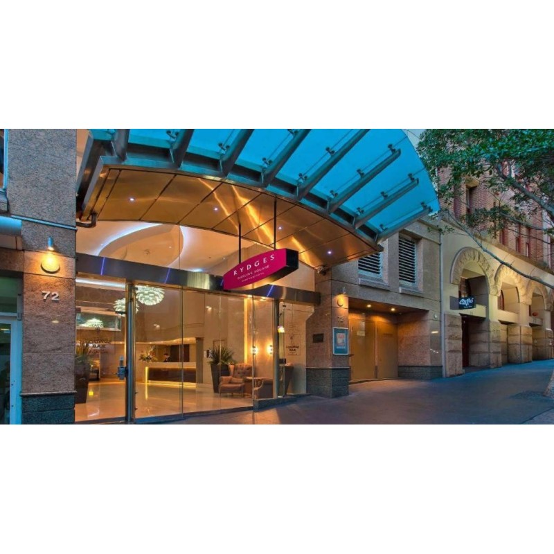 Radisson Hotel & Suites Sydney