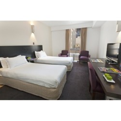 Hotel Causeway