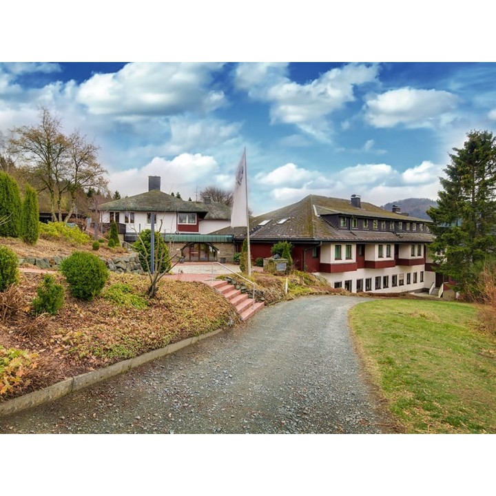 3 Tage Urlaub im Panorama Hotel Winterberg in Niedersfeld mit Halbpension