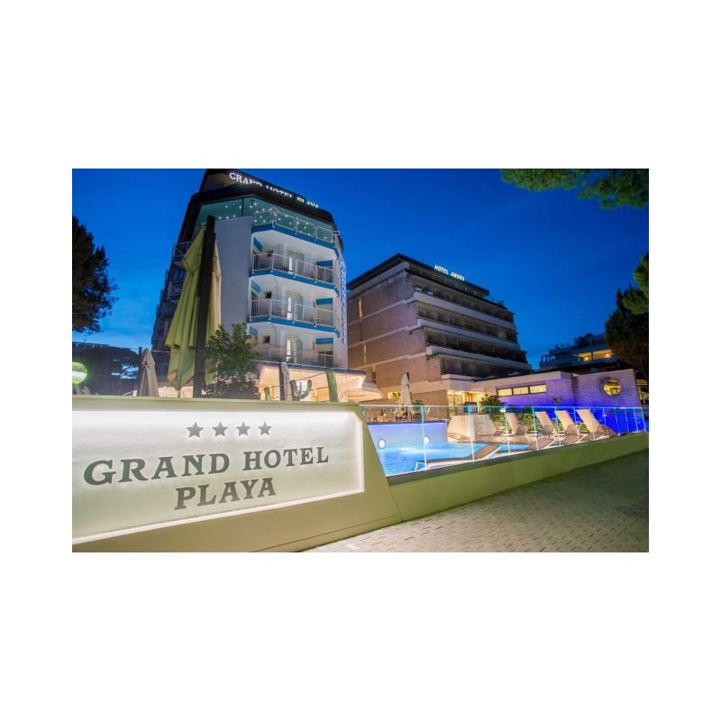 Playa Grand Hotel