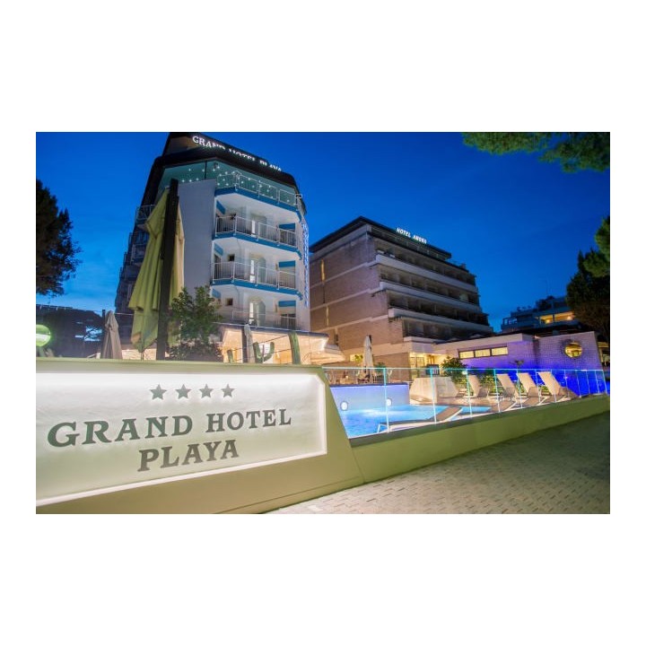Playa Grand Hotel