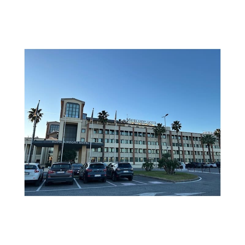 Mercure Leonardo da Vinci Airport
