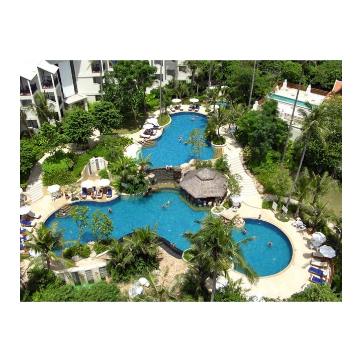 Horizon Karon Beach Resort & Spa