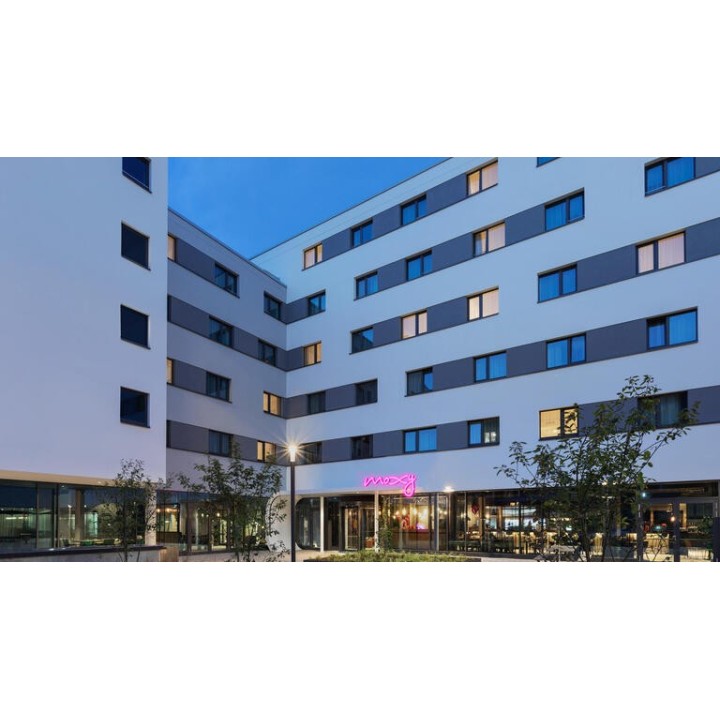 Eigene Anreise Hamburg: Städtereise mit Aufenthalt im Moxy Hotel Hamburg Altona