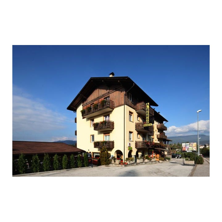 Albergo Bucaneve