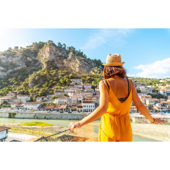 Albanien Roadtrip: Canyons, Cliffs & Crystal Waters