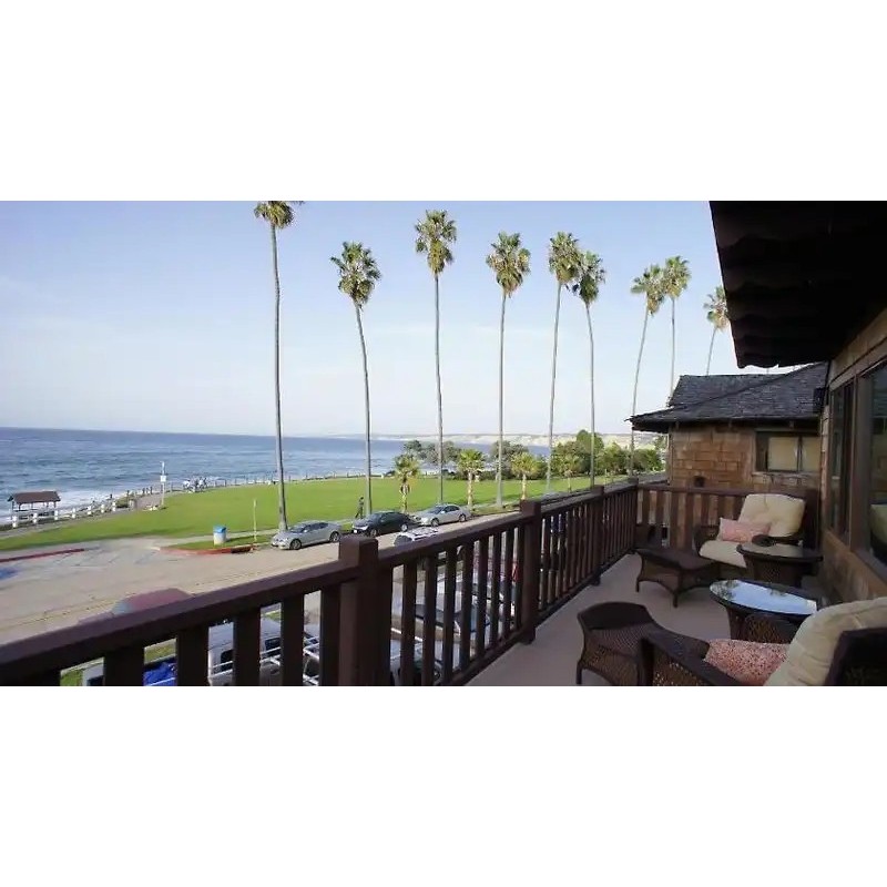 Pantai Inn