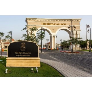 The Ritz-Carlton Abu Dhabi Grand Canal