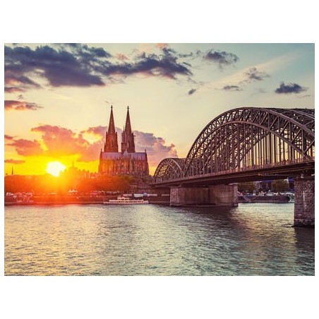 Eigene Anreise Köln: Städtereise mit Aufenthalt im V8 Hotel Köln Motorworld