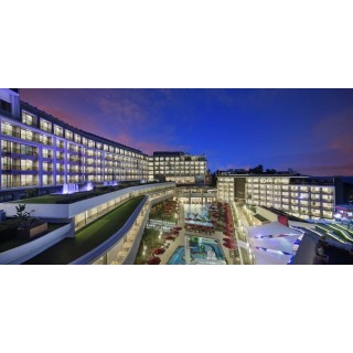 The Sense Deluxe Hotel