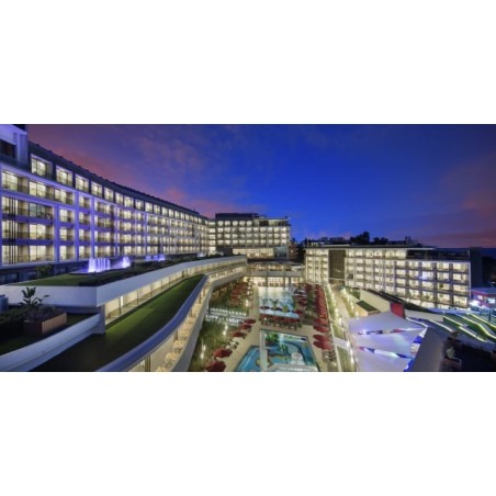 The Sense Deluxe Hotel