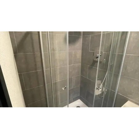 Yebs Hotel