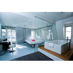 Kube Hotel