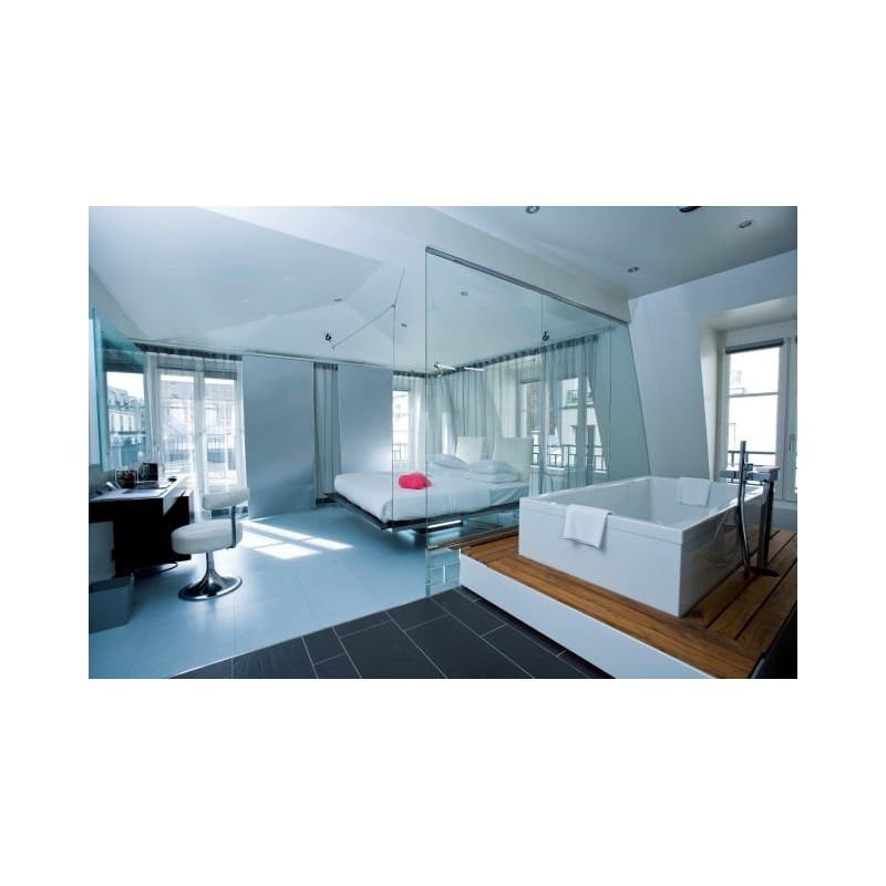 Kube Hotel