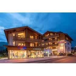AlpenParks Hotel & Apartment Orgler Kaprun