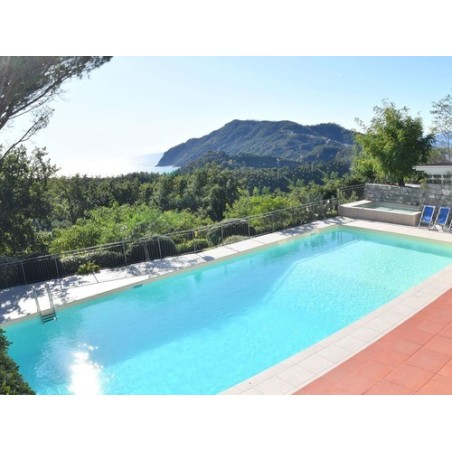 Camping Mare Monti