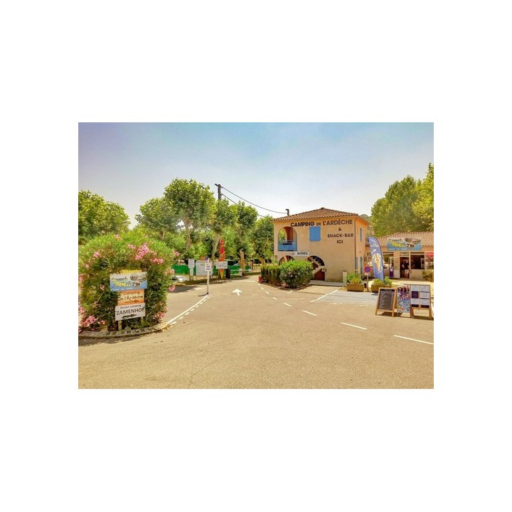 Camping de L'Ardèche - Vallon-Pont-d'Arc