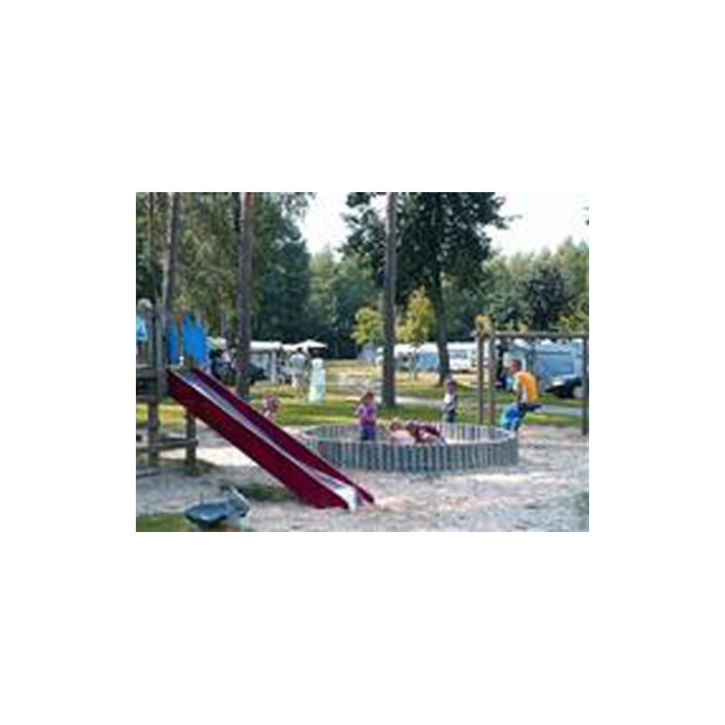 Camping en Speelpark De Heldense Bossen