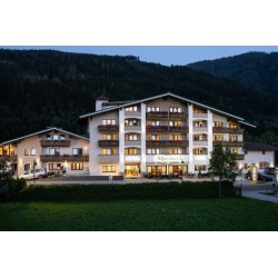 Hotel Alpenwelt